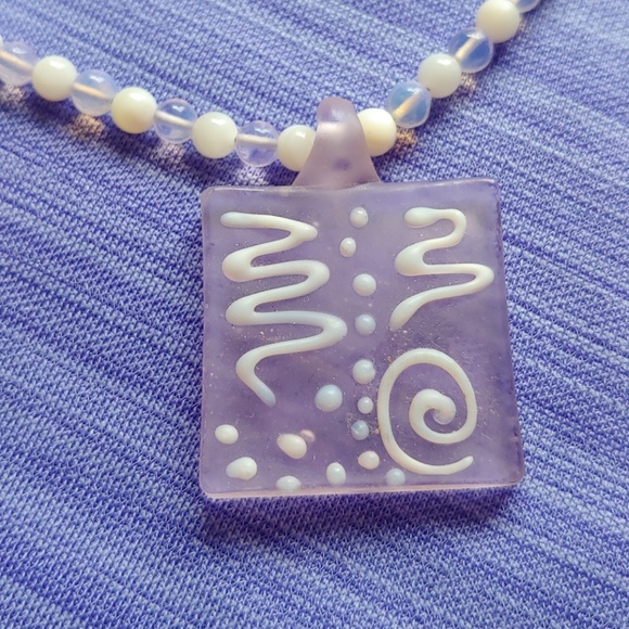 Pretty Pink Frosted Glass Necklace!!! - Picture 2 of 6